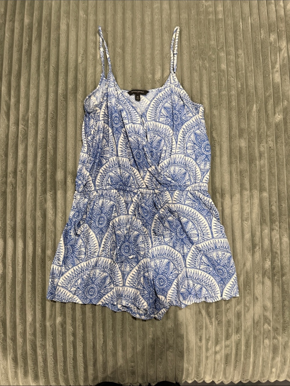 Banana Republic Blue and White Printed Women's One-Piece Romper